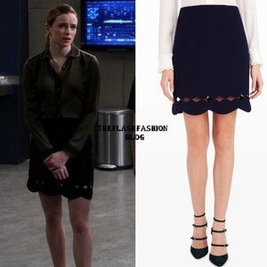 Club Monaco Atrina Scallop Skirt